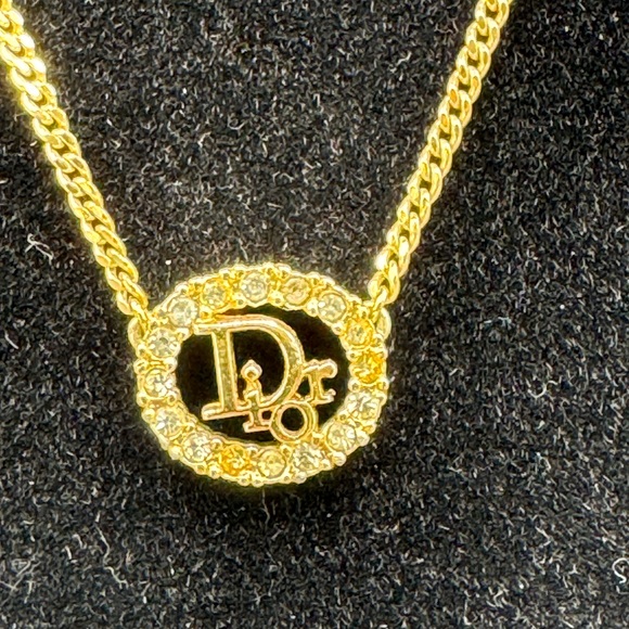 Christian Dior Gold Logo Round Rhinestone Pendant Necklace CD Charm - Picture 7 of 12